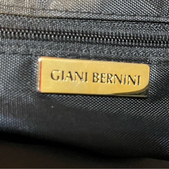 Giani Bernini black shoulder bag - Picture 13 of 13